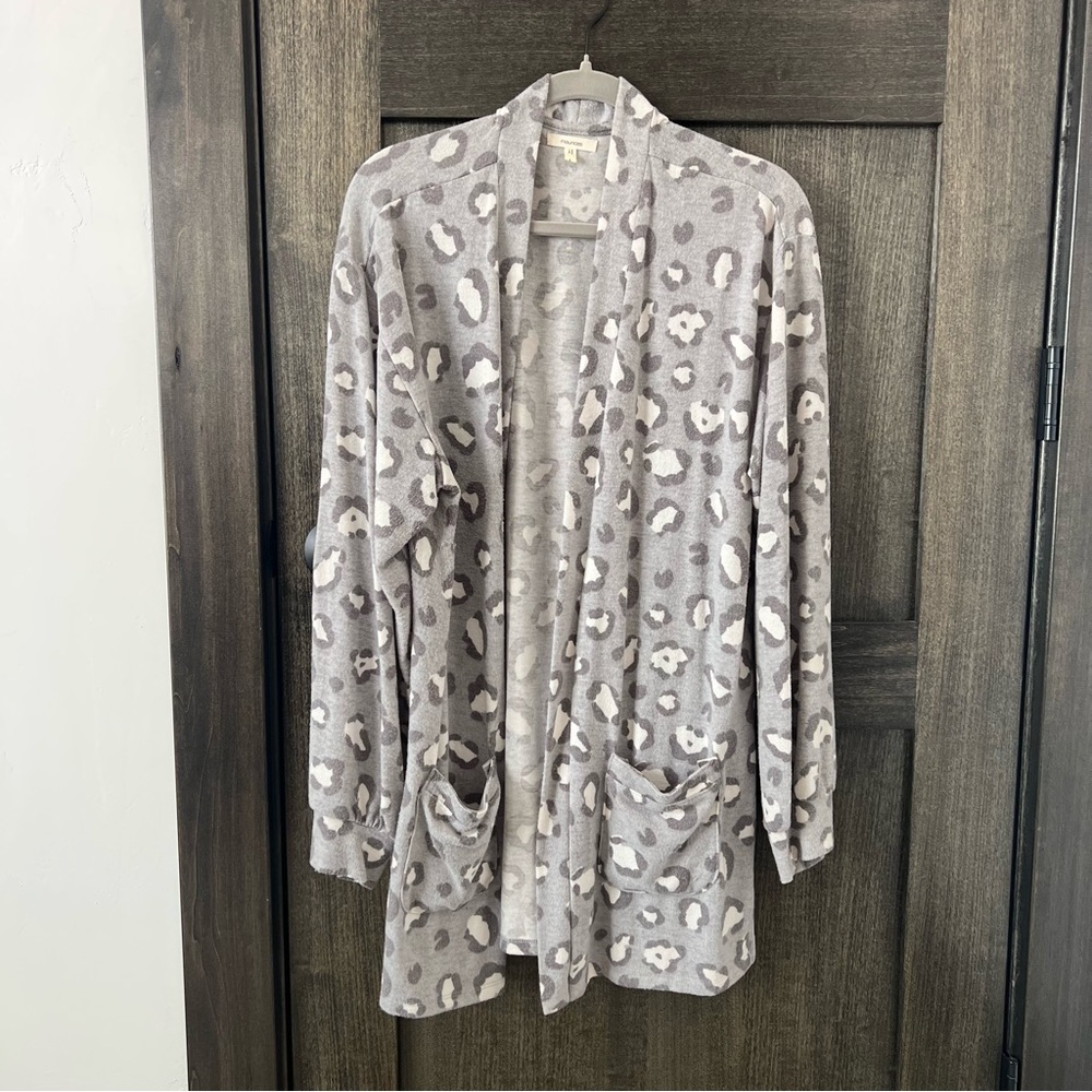 Women’s Maurice’s Gray Leopard Print Cardigan Size L